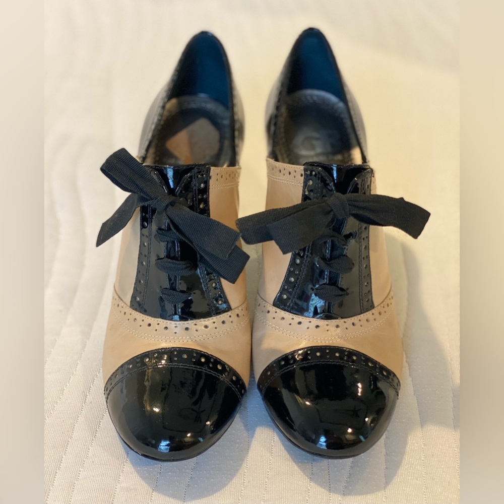 Gianni Bini Black and Cream Lace-Up Heels